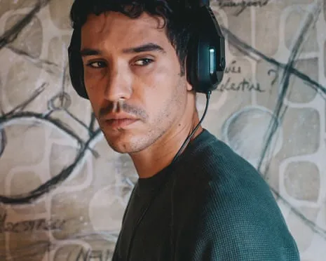 Ghost Trail Review: An Unsettling Depiction of Pain and Distrust as a Displaced Syrian Pursues His Torturer
